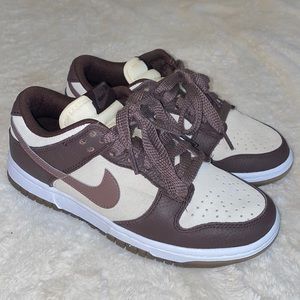 Nike Dunks Low Women’s Plum Eclipse
